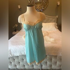 100% silk vintage blue and cream slip dress/chemise circa Y2K